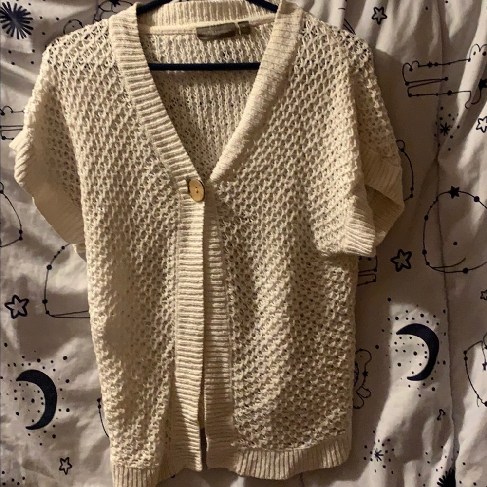 White knit sweater
